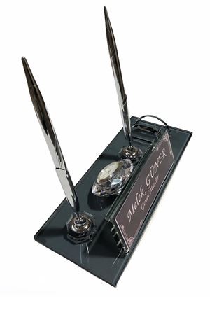 KRİSTAL MASA ÜSTÜ İSİMLİĞİ